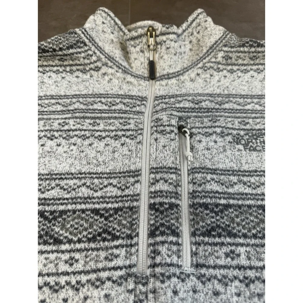 The North Face Men's Aztec/Tribal 1/4 Zip Grey Fleece Pullover Size XL